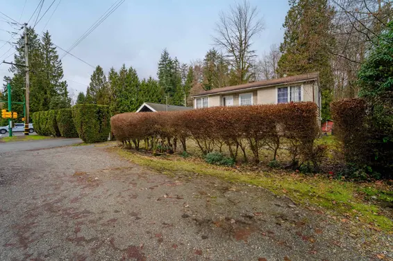2212 Old Dollarton Road, North Vancouver For Sale - image 7
