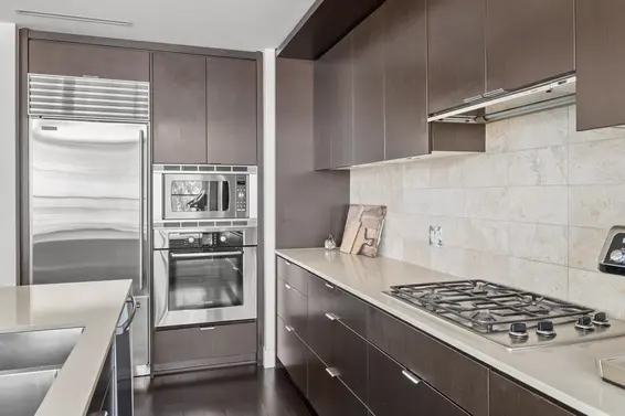 1804 1320 Chesterfield Avenue, North Vancouver For Sale - image 10