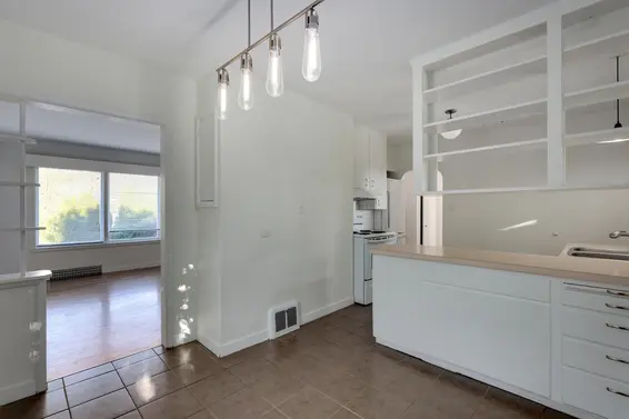 509 East Keith Road, North Vancouver For Sale - image 7