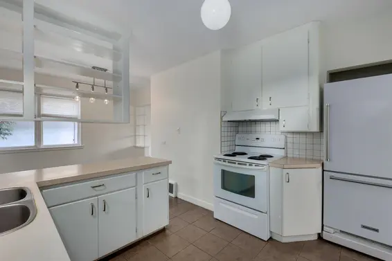 509 East Keith Road, North Vancouver For Sale - image 9