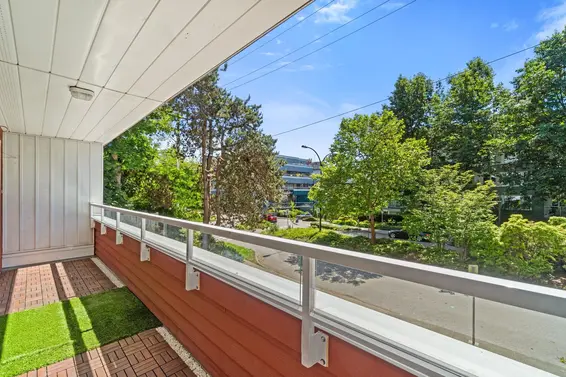 202 250 West 1st Street, North Vancouver For Sale - image 18