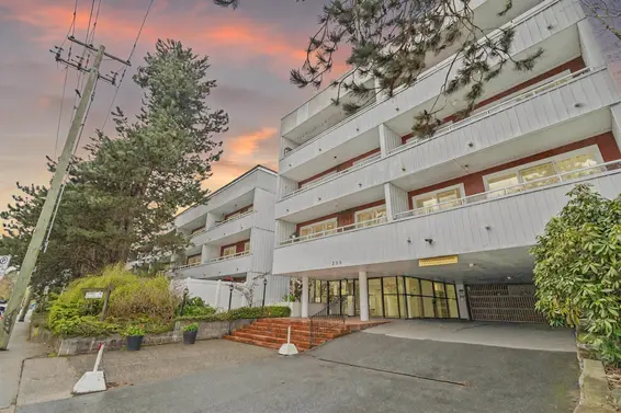 202 250 West 1st Street, North Vancouver For Sale - image 2