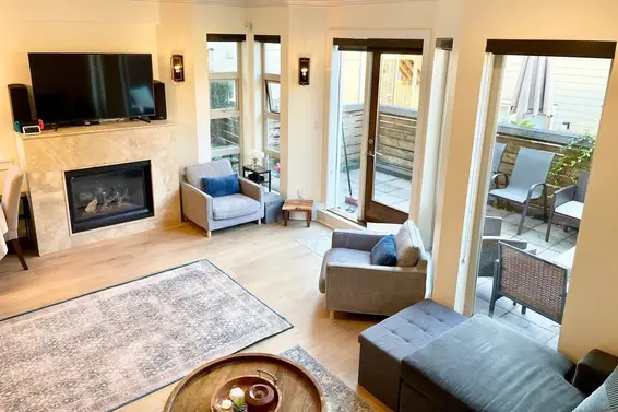 9 215 East 4th Street, North Vancouver For Sale - image 36