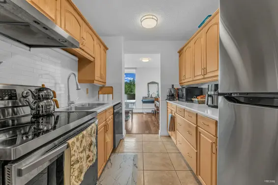 1404 2024 Fullerton Avenue, North Vancouver For Sale - image 12