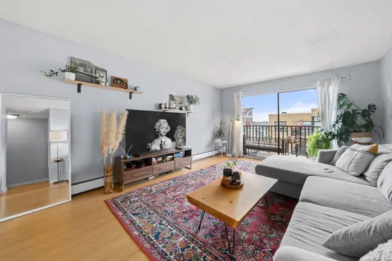 312 131 West 4th Street, North Vancouver For Sale - image 4