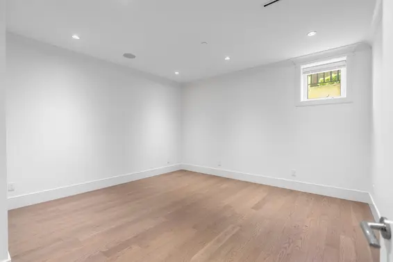 727 Biddesden Place, West Vancouver For Sale - image 34