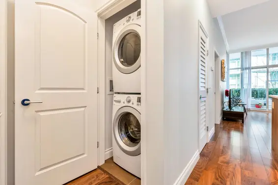 103 185 Victory Ship Way, North Vancouver For Sale - image 15