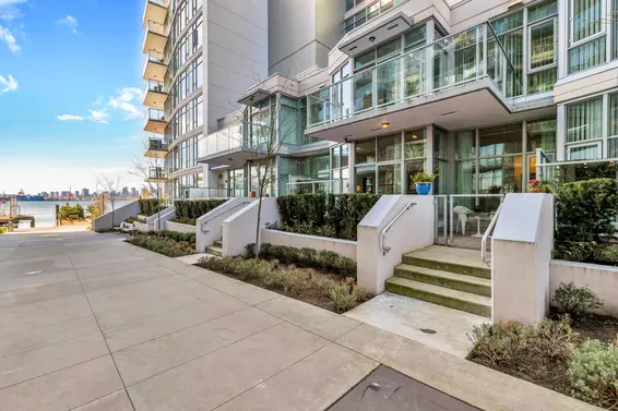 103 185 Victory Ship Way, North Vancouver For Sale - image 20