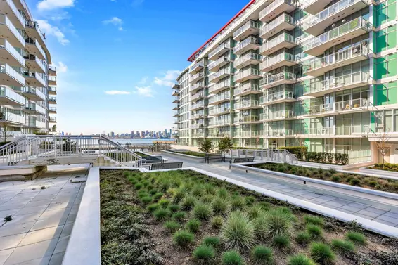 103 185 Victory Ship Way, North Vancouver For Sale - image 21