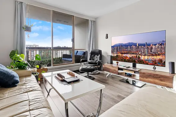 1808 2016 Fullerton Avenue, North Vancouver