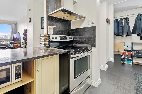 1808 2016 Fullerton Avenue, North Vancouver For Sale - image 12