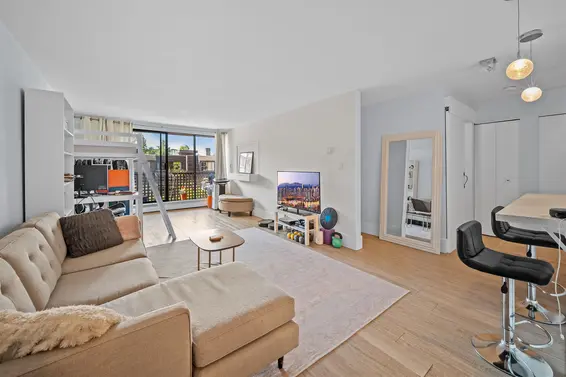 210 141 West 13th Street, North Vancouver For Sale - image 5