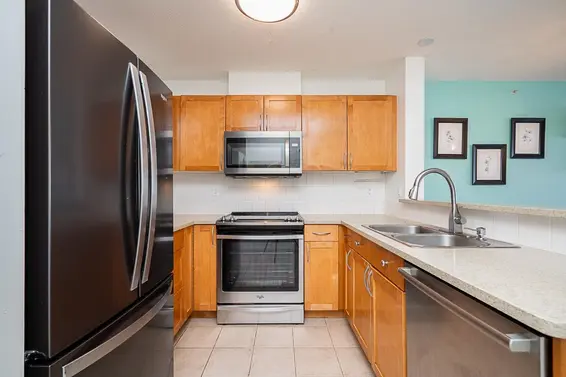 409 365 East 1st Street, North Vancouver For Sale - image 6