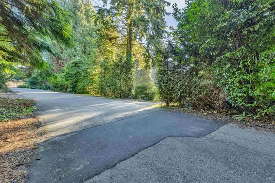 430 Macbeth Crescent, West Vancouver For Sale - image 29