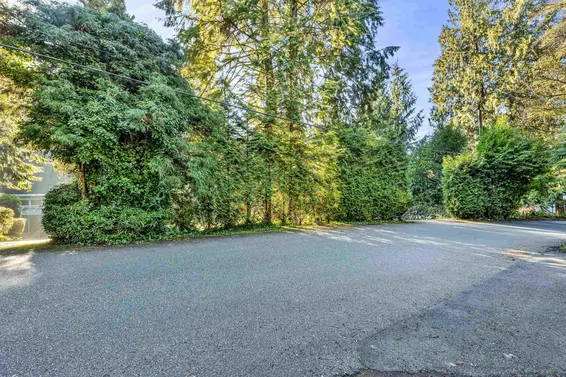 430 Macbeth Crescent, West Vancouver For Sale - image 30