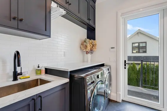 345 East 20th Street, North Vancouver For Sale - image 11