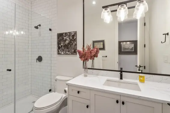345 East 20th Street, North Vancouver For Sale - image 36