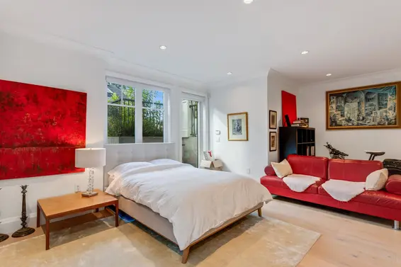 345 East 20th Street, North Vancouver For Sale - image 37