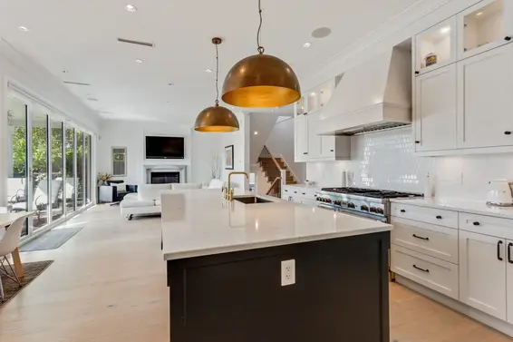 345 East 20th Street, North Vancouver For Sale - image 39
