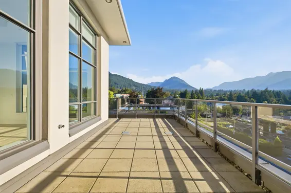 504 1295 Conifer Street, North Vancouver