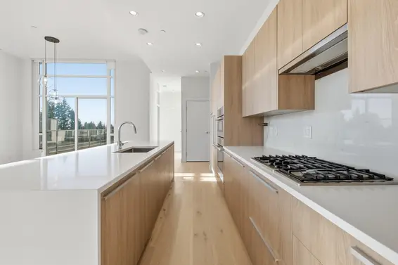 504 1295 Conifer Street, North Vancouver For Sale - image 7