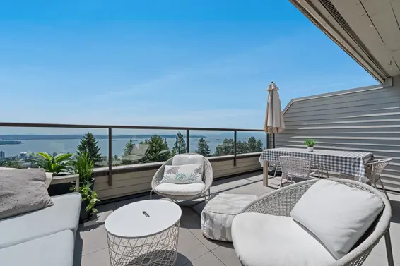 41 2238 Folkestone Way, West Vancouver For Sale - image 13