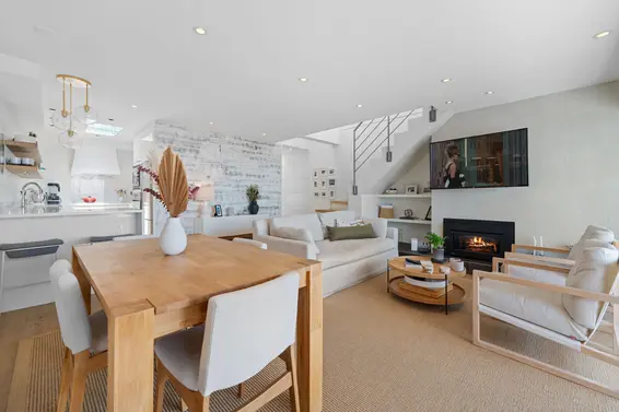 41 2238 Folkestone Way, West Vancouver For Sale - image 5