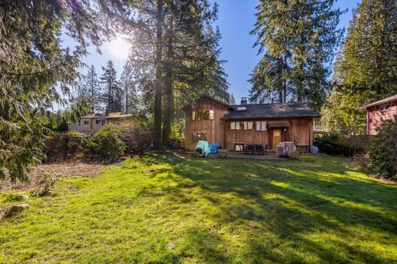 1090 Handsworth Road, North Vancouver For Sale - image 25