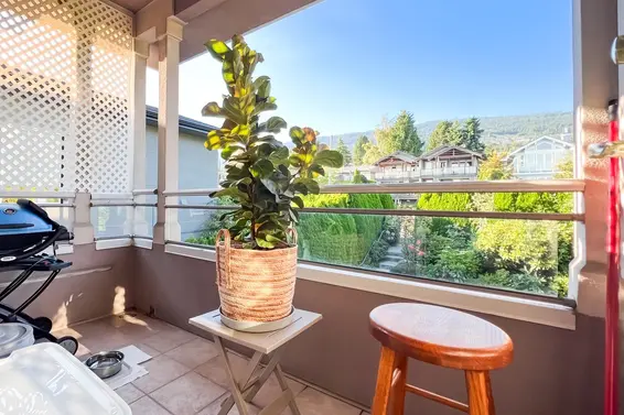 2352 Marine Drive, West Vancouver For Sale - image 17