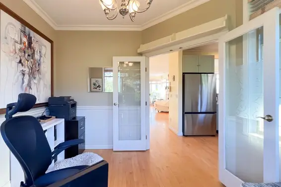 2352 Marine Drive, West Vancouver For Sale - image 19
