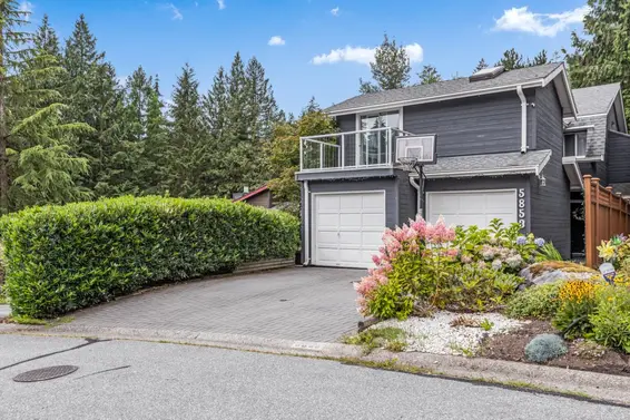5853 Grousewoods Crescent, North Vancouver