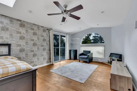 5853 Grousewoods Crescent, North Vancouver For Sale - image 14