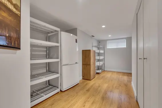 5853 Grousewoods Crescent, North Vancouver For Sale - image 18