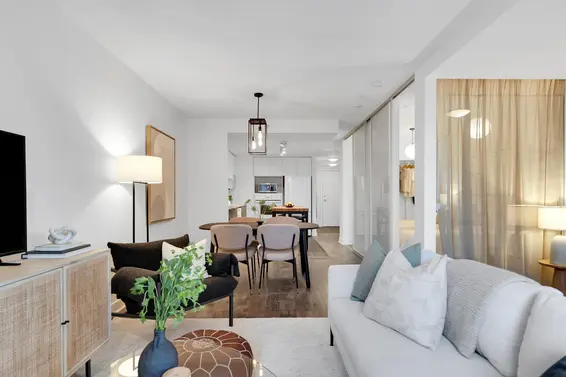 203 175 West 2nd Street, North Vancouver For Sale - image 2