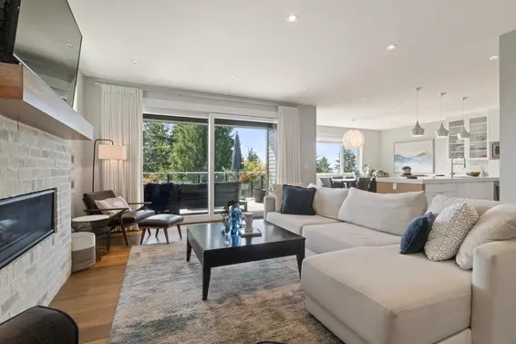 291 Monteray Avenue, North Vancouver For Sale - image 3