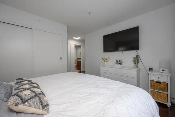 204 124 West 3rd Street, North Vancouver For Sale - image 14