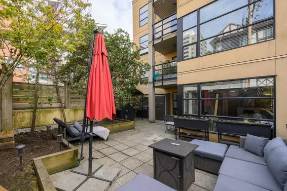 204 124 West 3rd Street, North Vancouver For Sale - image 2