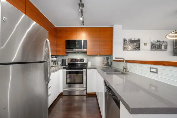 204 124 West 3rd Street, North Vancouver For Sale - image 7