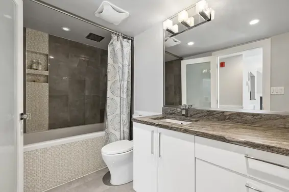 303 1702 Chesterfield Avenue, North Vancouver For Sale - image 23