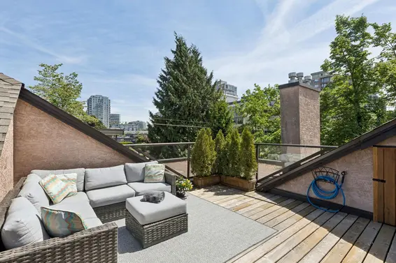 303 1702 Chesterfield Avenue, North Vancouver For Sale - image 33