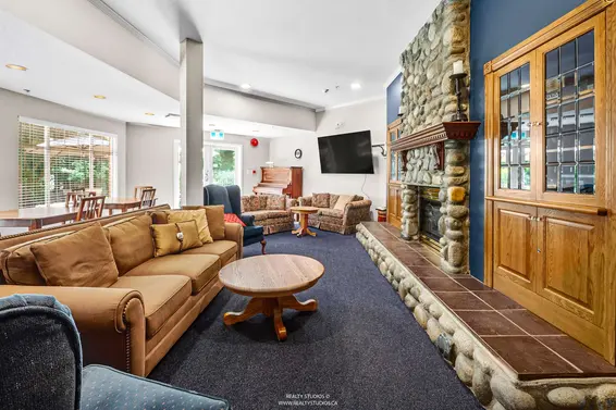 409 2059 Chesterfield Avenue, North Vancouver For Sale - image 31