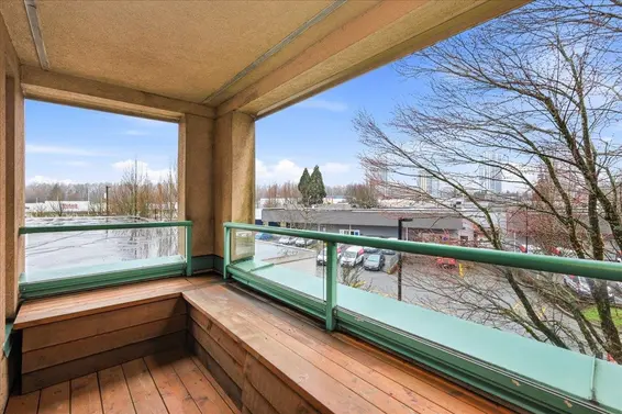 306 223 Mountain Highway, North Vancouver For Sale - image 17