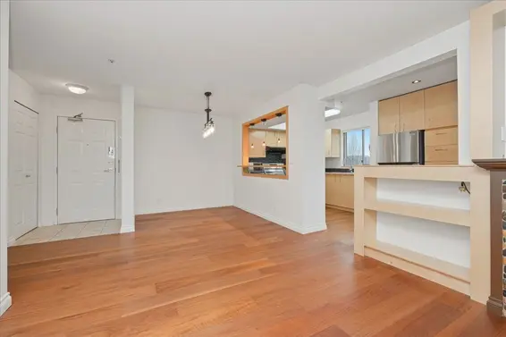 306 223 Mountain Highway, North Vancouver For Sale - image 6