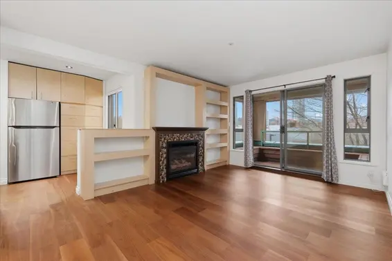 306 223 Mountain Highway, North Vancouver For Sale - image 7