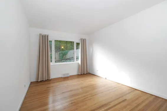 875 Esquimalt Avenue, West Vancouver For Sale - image 16