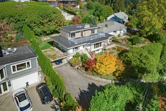 875 Esquimalt Avenue, West Vancouver For Sale - image 35