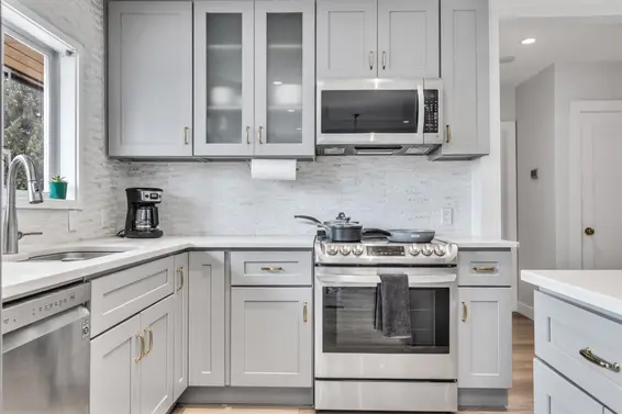 409 West 27th Street, North Vancouver For Sale - image 17