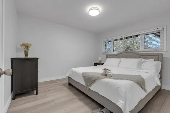 409 West 27th Street, North Vancouver For Sale - image 24