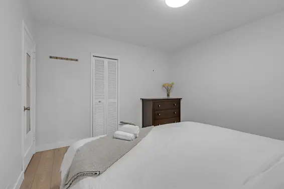 409 West 27th Street, North Vancouver For Sale - image 25