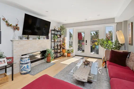 1130 West 17th Street, North Vancouver For Sale - image 37
